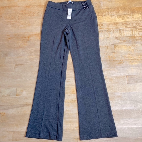 NEW YORK & COMPANY 7th Avenue Pull-On Bootcut Pants - Picture 2 of 11